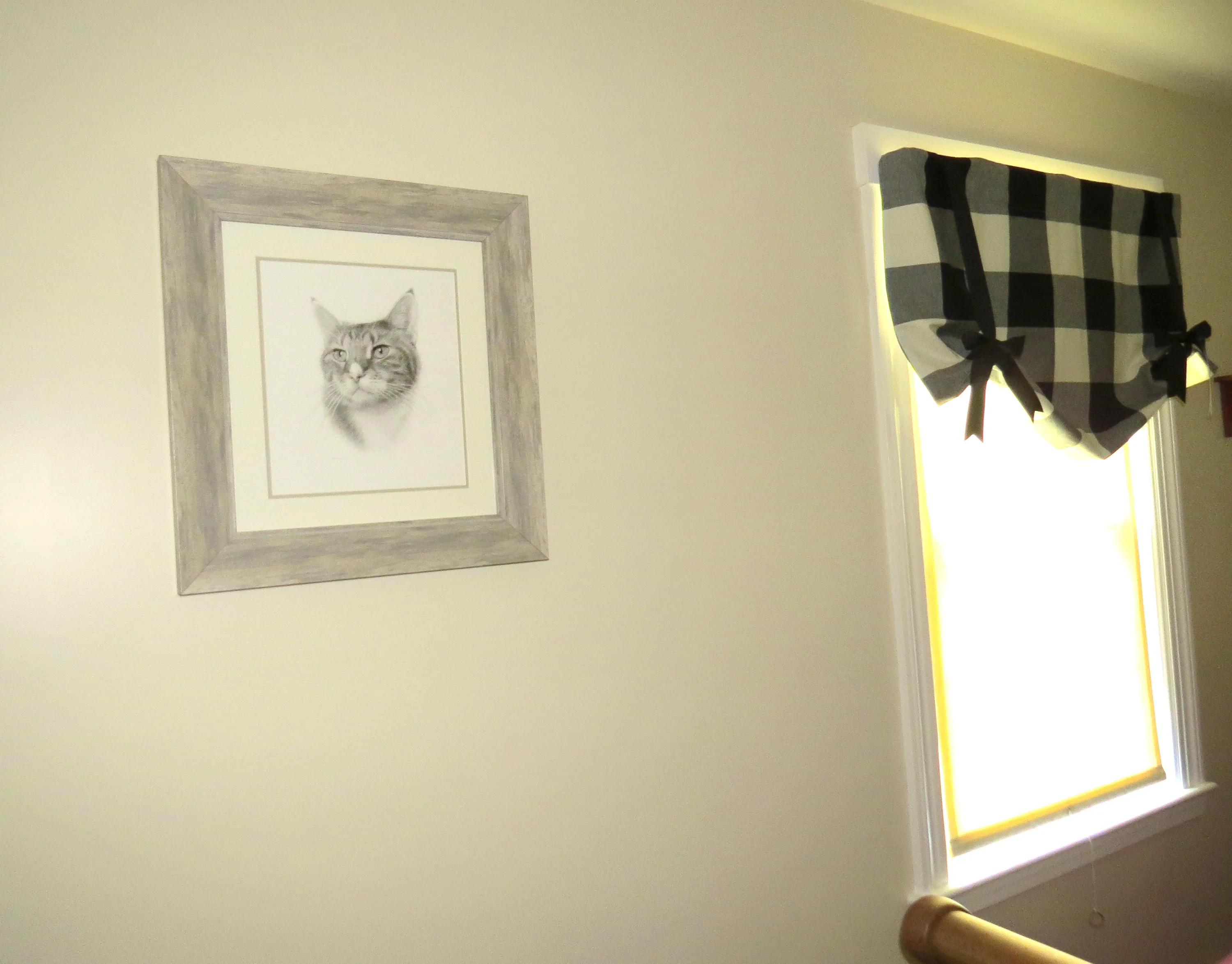 Full view of the finished pencil portrait of Tyson the cat.